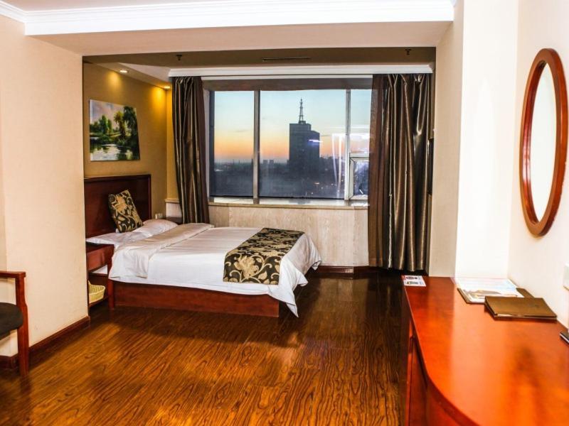 Greentree Inn Neimenggu Tongliao Railway Station Jianguo Road Express Hotel Luaran gambar